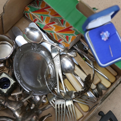 1149 - Silver plated teaware, cutlery etc (boxful)