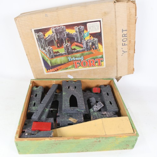 534 - A Vintage Tri-ang fort, by Lines Brothers Ltd, original box