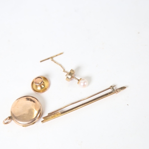 1244 - A 9ct gold arrow design tie pin, a 9ct gold locket, a 9ct gold stud etc, 7g