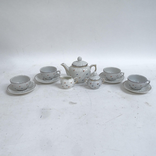 483 - 2 Vintage doll's tea sets, and a pierced and gilded table centre bowl