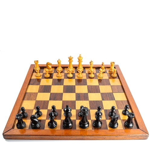 1000 - A good quality carved wood Staunton pattern chess set, late 19th/early 20th century, impressed coron... 