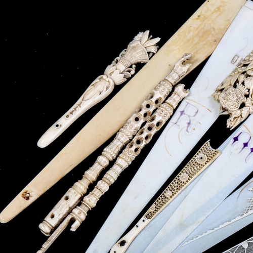 1184 - A group of 19th century ivory and bone fan parts and handles