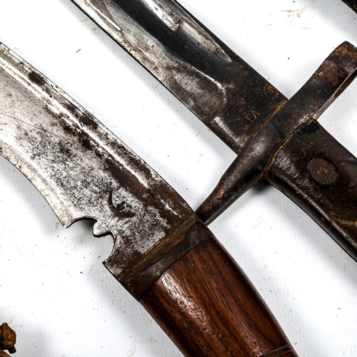 1282 - A Second War Period kukri knife, and a Territorial Army bayonet and scabbard