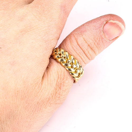 161 - A late Victorian 18ct gold Keeper ring, hallmarks London 1898, setting height 7.9mm, size R/S, 6.9g