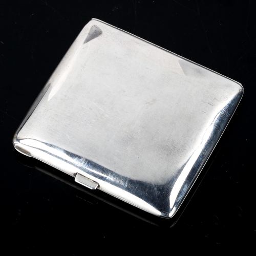 171 - An Art Deco Continental sterling silver and blue enamel cigarette case, engine turned decoration wit... 