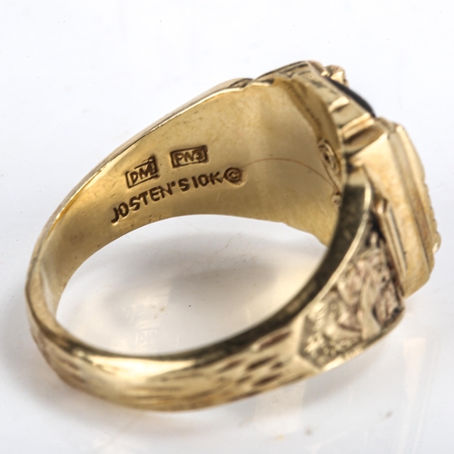 277 - A large late 20th century American 9ct gold Clover Leaf college university ring, black enamel and on... 