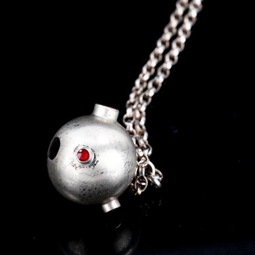 321 - A modern unmarked silver orb pendant necklace, on unmarked belcher link chain, pendant height 26.4mm... 