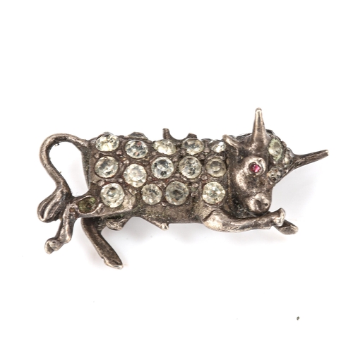 447 - A miniature Victorian unmarked silver and paste novelty figural bull pendant, length 22.8mm, 3.9g