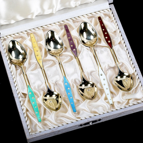 484 - S CHR FOGH - a set of 6 Danish vermeil sterling silver and harlequin enamel coffee spoons, length 10... 