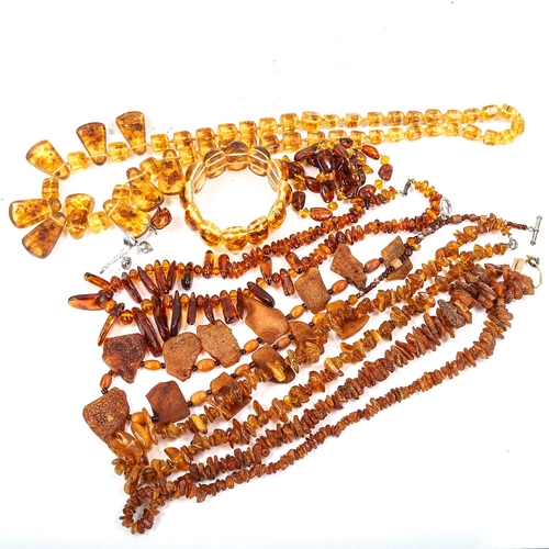 519 - A quantity of amber jewellery, including necklaces and bracelets