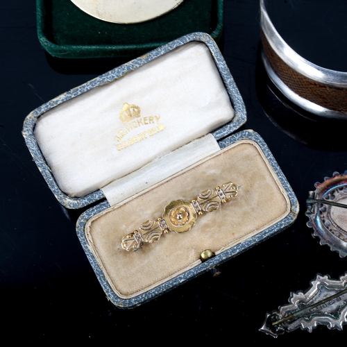 569 - Various jewellery, including Victorian lava cameo brooch, 15ct gold brooch, 2.3g, Blue John pendant,... 