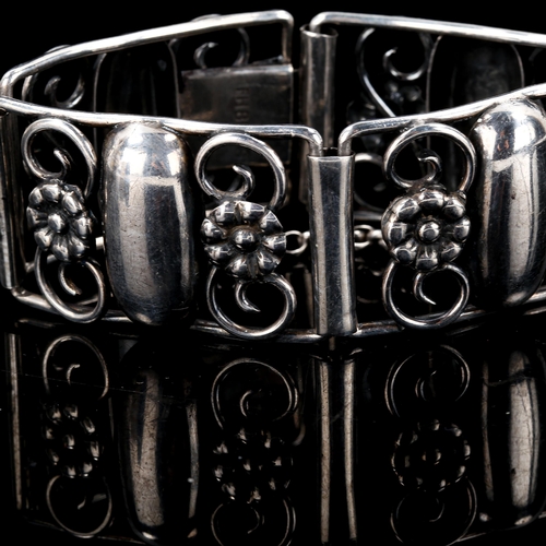 583 - F HANSEN - a Vintage Danish stylised silver floral panel bracelet, length 16cm, 42.1g