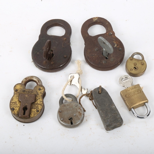 303 - A group of Antique and Vintage padlocks and keys