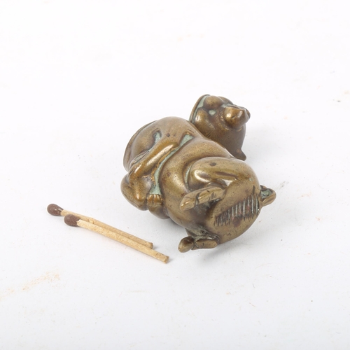 316 - A 19th century novelty brass figural pig Vesta case, height 4.5cm