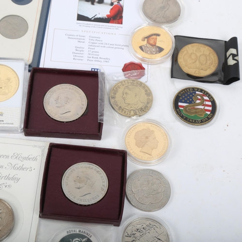 337 - A group of commemorative coins