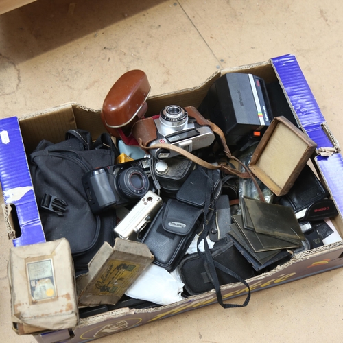 421 - Various cameras and accessories, including Polaroid Supercolour 635, Agfa Clack etc (boxful)