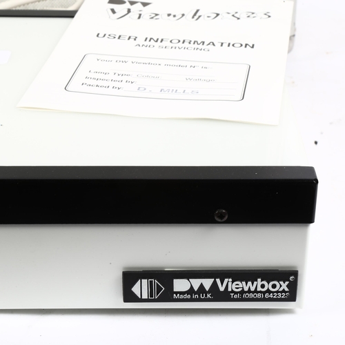 574 - D W Viewbox, cased