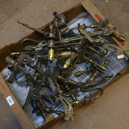 904 - A boxful of decorative brass wall sconces