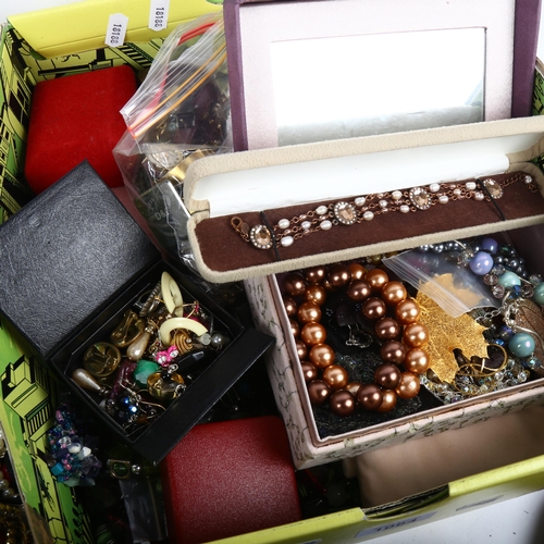 1064 - A large quantity of costume jewellery, wristwatches etc (boxful)