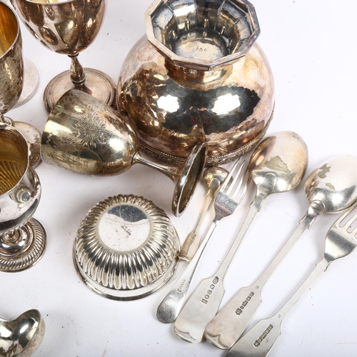 1097 - Victorian silver plated trophy goblets, silver plated cutlery etc (boxful)