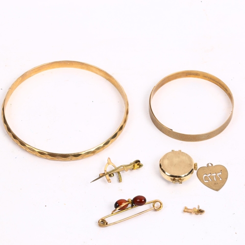 1192 - A 9ct gold Excalibur wristwatch head, 9ct berry bar brooch, 2 metal core bangles etc