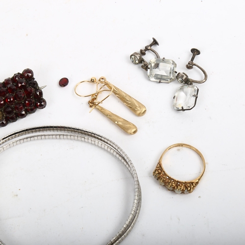 1210 - A 9ct gold 5-stone pearl ring, a faceted garnet brooch etc