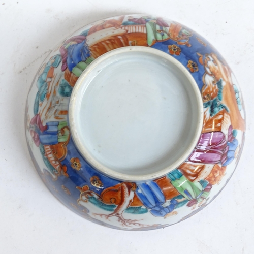 189 - A group of Chinese porcelain bowls, hand painted decoration, largest diameter 17cm (4)