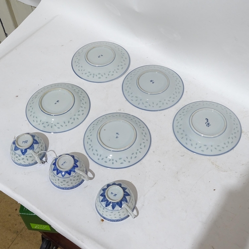 871 - Oriental porcelain plates, vases, and Chinese wooden vase stands