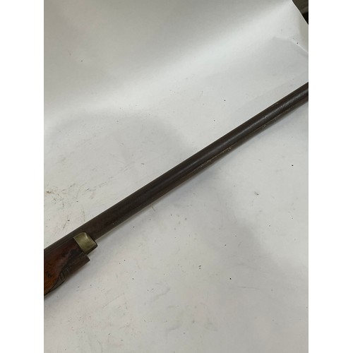 171 - A 19th century percussion sporting gun, with mahogany stock, overall length 119cm