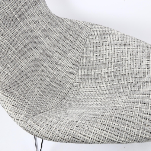 1600 - HARRY BERTOIA by Knoll Studios, a 1952 designed  asymmetrical chaise /lounger, chrome wire frame wit... 