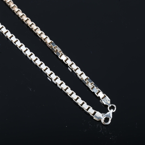 433 - SEVEN OF LONDON - a heavy modern Italian sterling silver box link chain necklace, length 45cm, 49.4g... 