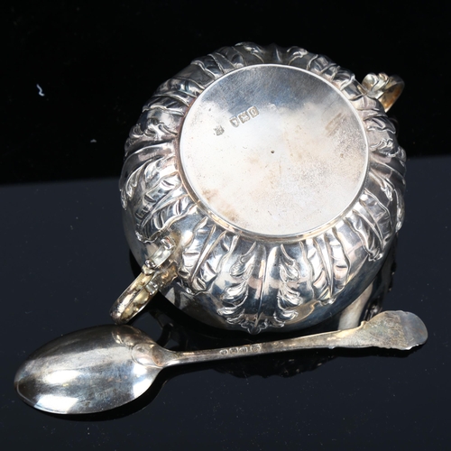 441 - A cased Victorian silver porringer and spoon eating set, relief embossed acanthus leaf decoration, b... 