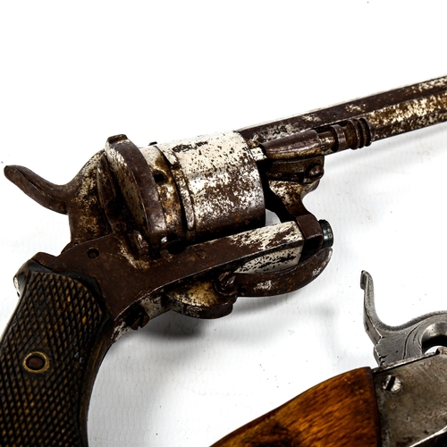 1238 - A 19th century pinfire revolver with folding trigger, length 19cm