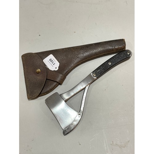 1109 - Marbles no. 1 Antique pocket safety axe, by Marble Arms Michigan patent 1898, with hare and hound de... 