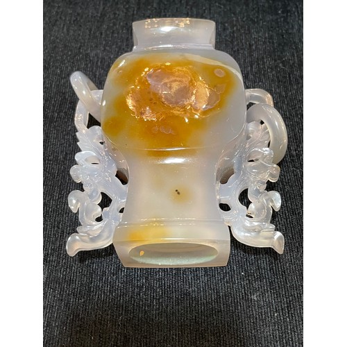 1142 - A Chinese jade/agate square-section vase and cover, carved from a single piece of hardstone, with in... 