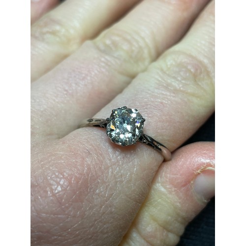 108 - A 1.2ct solitaire diamond ring, 18ct white gold and platinum-top settings with old cushion-cut diamo... 