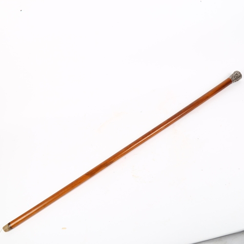 32 - An Indian silver-topped Malacca walking cane, length 92cm