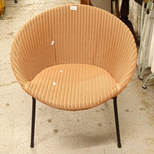 2683 - A Vintage Lusty Lloyd Loom bedroom chair