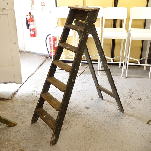 2685 - A Vintage painted pine step ladder