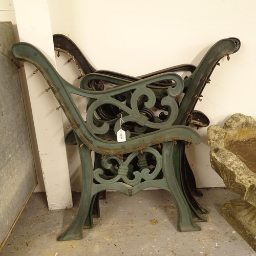 2691 - 2 pairs of cast-iron garden bench ends