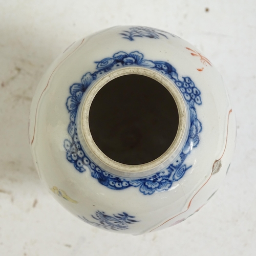 100 - A Chinese export porcelain baluster vase, and a small blue and white lotus bowl, diameter 11.5cm (2)