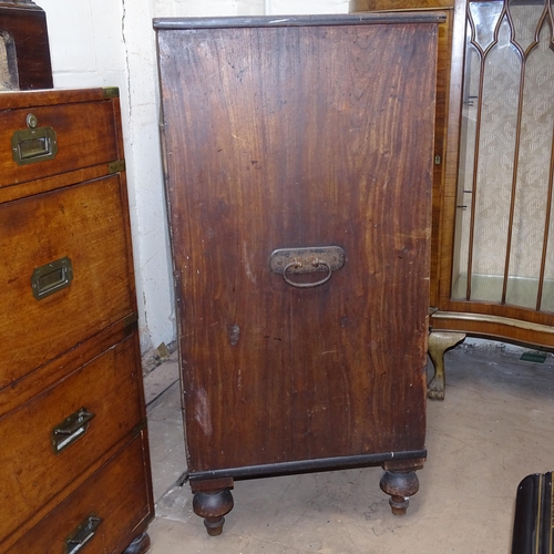 2018 - An early 20th century mahogany chest of 2 short and 3 long drawers, W102cm, H113cm, D56cm