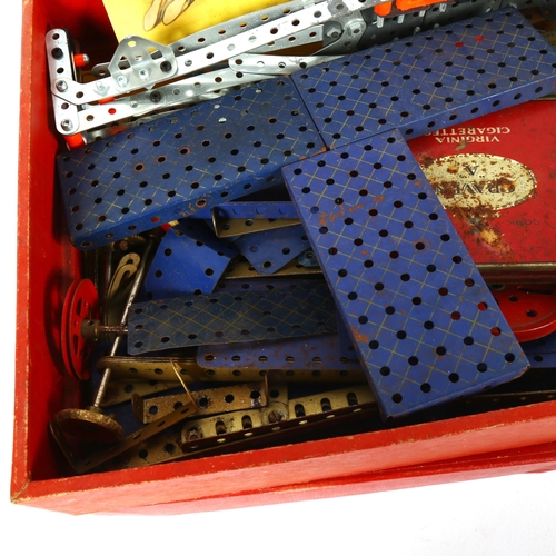 342 - Vintage Meccano and booklet