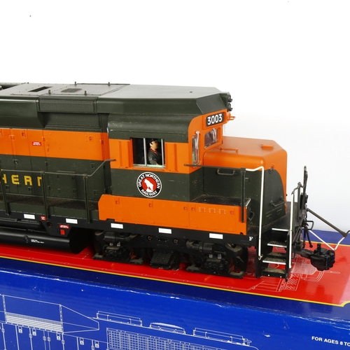 346 - A large USA Trains American EMD Great Northern GP30 locomotive, boxed