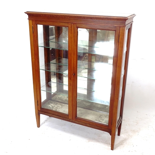 2073 - A reproduction mahogany glass panel display cabinet, with 3 glass shelves and mirror back, W92cm, H1... 