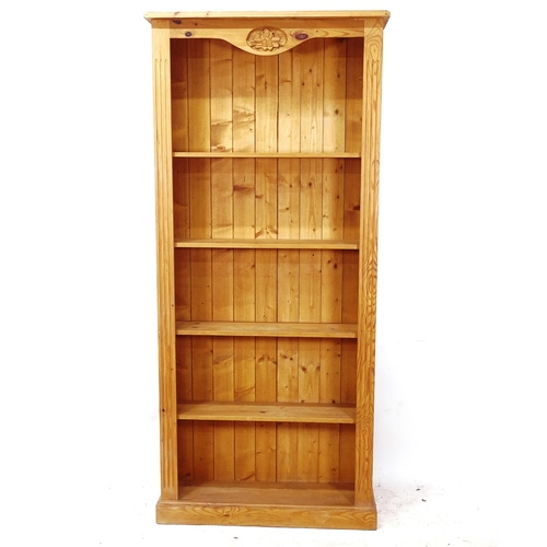 2281 - A modern polished pine open bookcase, W90cm, H200cm, D26cm