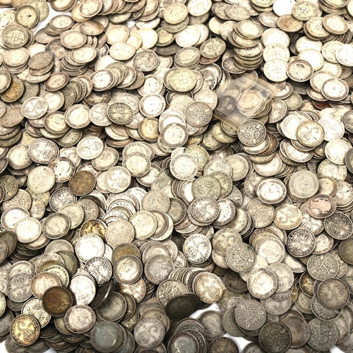 841 - A large quantity threepence coins
