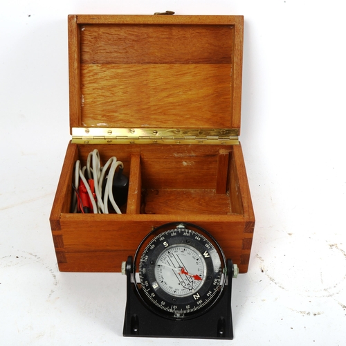 885 - A Swedish silva gimballed compass, in fitted case