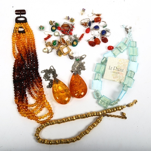 1032 - A Le Perle Murano glass bead necklace, a silver and agate set earrings etc