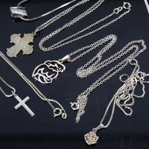 1059 - 6 various silver pendant necklaces